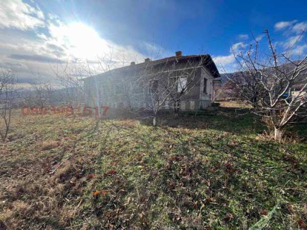 Продава парцел, с. паталеница, област пазарджик