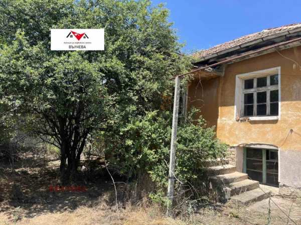 Продава къща, с. красново, област пловдив