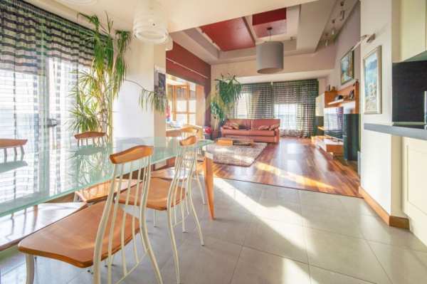Продава  4-стаен гр. Несебър, област Бургас
      151 кв.м