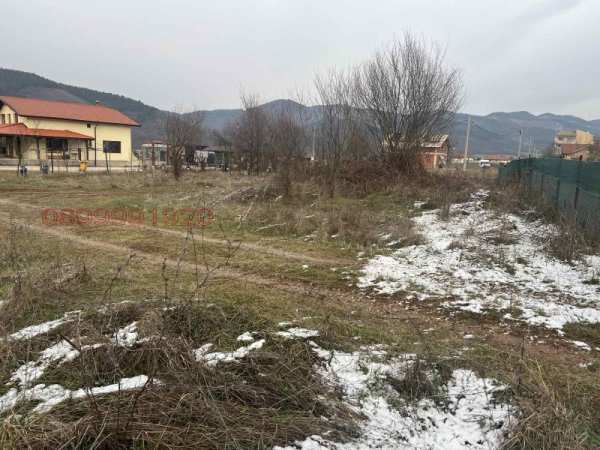 Продава парцел, гр. правец, област софия област