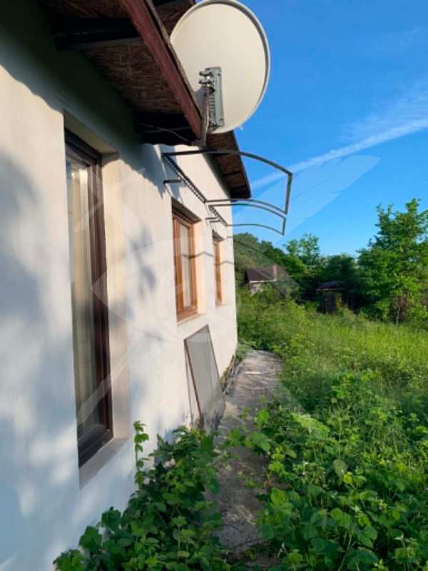 Продава къща, гр. варна, м-т боровец - юг