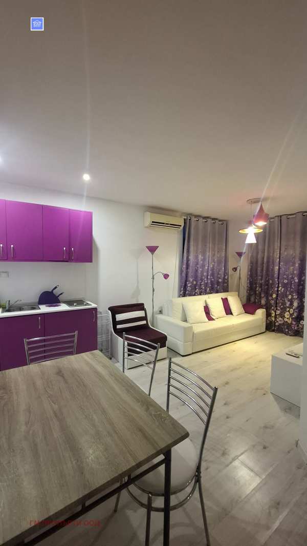 Продава 2-стаен, гр. балчик, област добрич