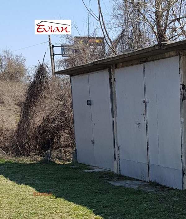 Продава гараж, паркомясто, гр. русе, родина 3