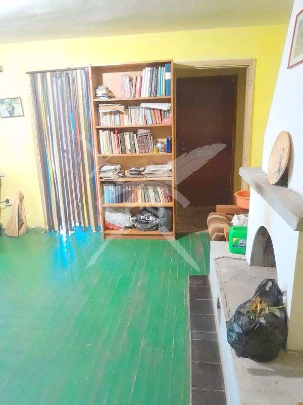 Продава къща, с. завет, област бургас