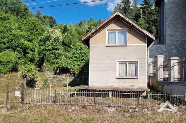 Продава парцел, с. рударци, област перник