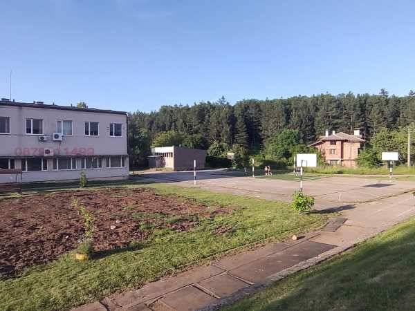 Продава пром. помещение, гр. перник, могиличе