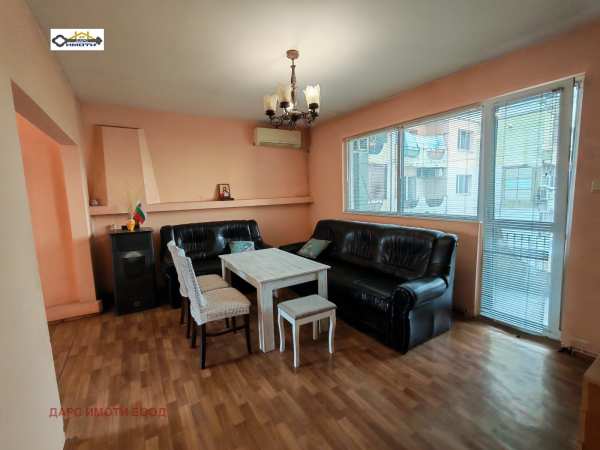 Продава 3-стаен, гр. пловдив, тракия