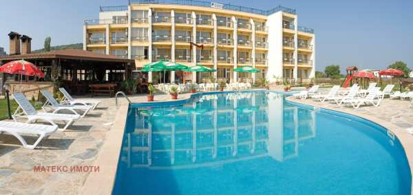 Продава хотел, гр. обзор, област бургас