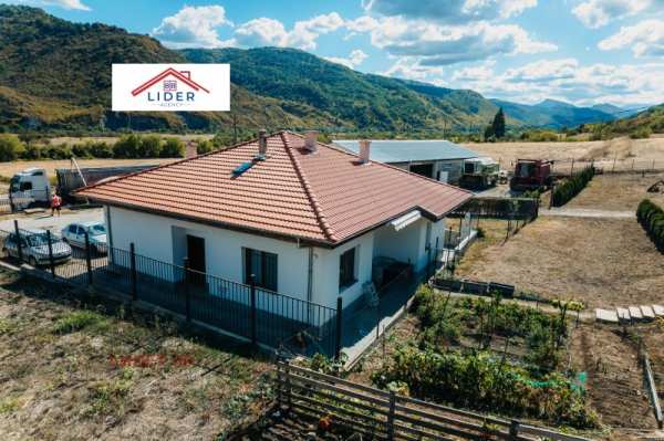 Продава къща, с. гложене, област ловеч