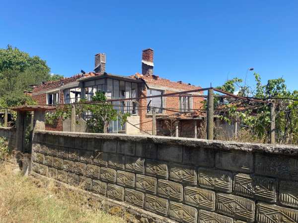 Продава къща, с. желю войвода, област сливен