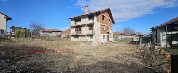 Продава къща, с. доспей, област софия област