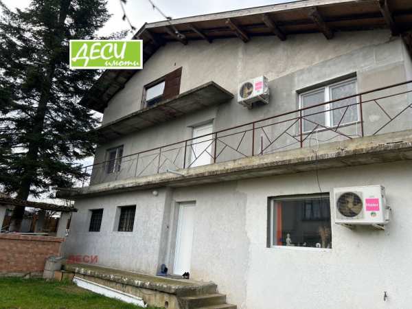 Продава къща, с. червена вода, област русе