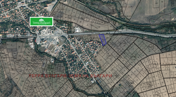 Продава  парцел с. Драгичево, област Перник
      3851 кв.м