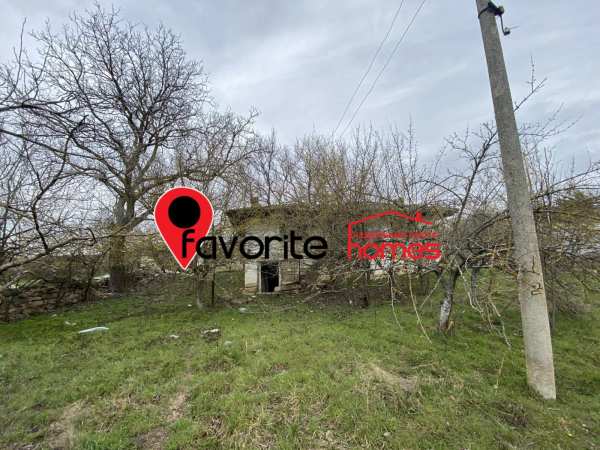 Продава парцел, с. близнаци, област шумен