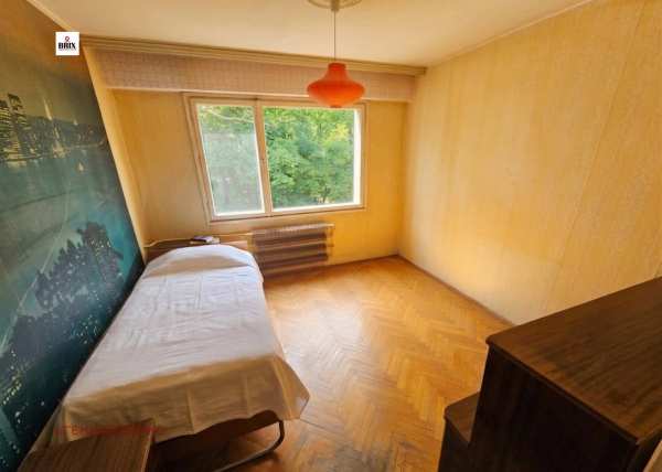 Продава 3-стаен, гр. русе, възраждане