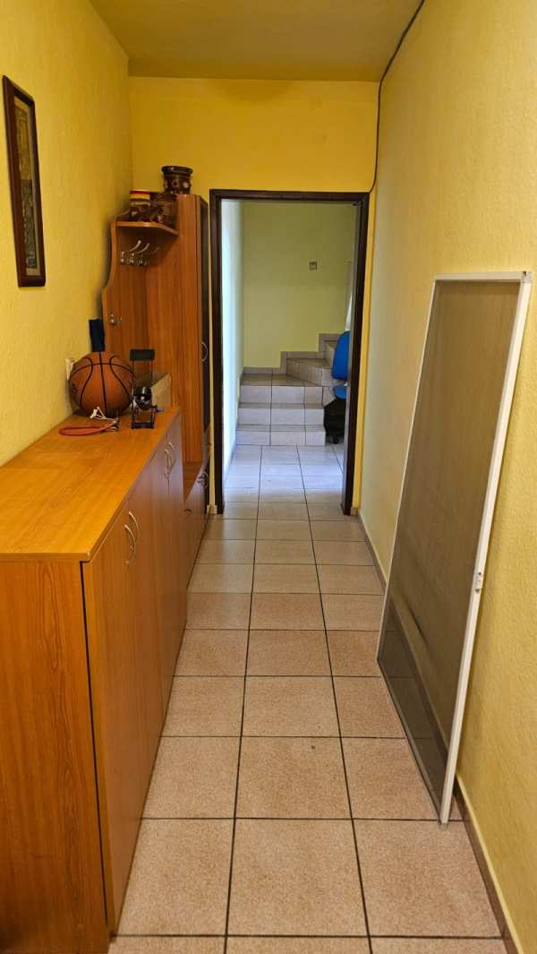 Продава мезонет, гр. разград, житница