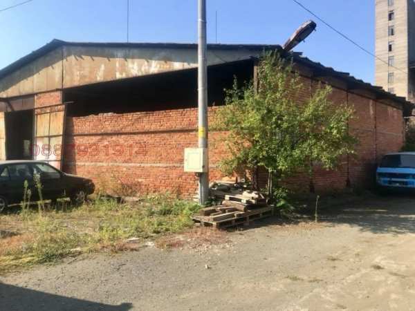 Продава склад, гр. карнобат, област бургас