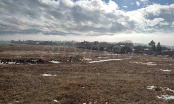 Продава парцел, с. драговищица, област софия област