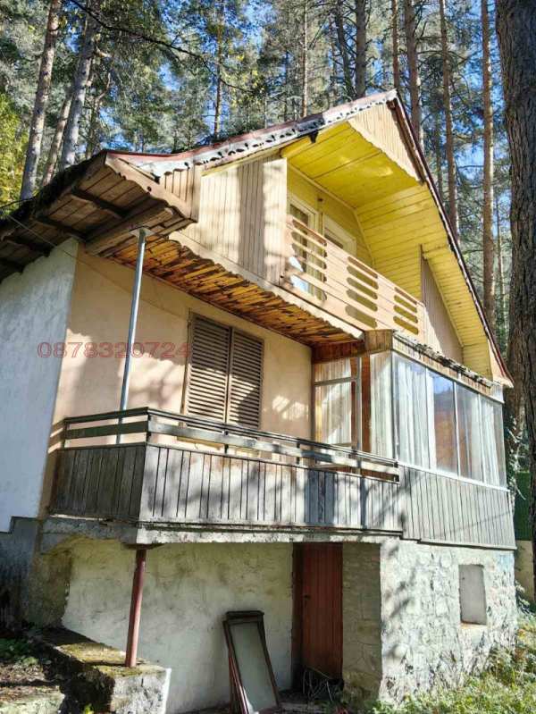 Продава вила, гр. сандански, област благоевград