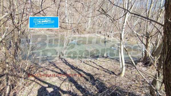 Продава парцел, гр. трявна, област габрово