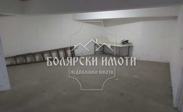 Продава гараж, паркомясто, гр. велико търново, център