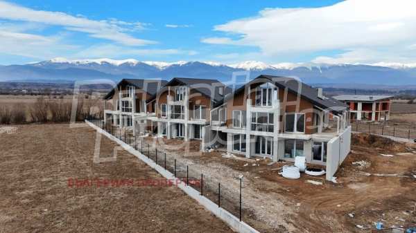 Продава къща, с. баня, област благоевград