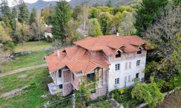 Продава хотел, с. рибарица, област ловеч