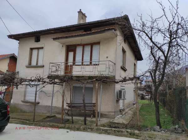 Продава къща, с. крупник, област благоевград