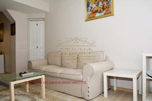 Продава  многостаен град Варна, ВИНС-Червен площад
      147 кв.м