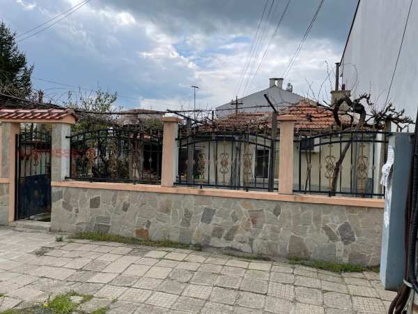 Продава къща, гр. ямбол, аврен