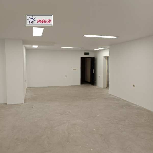 Продава офис, гр. русе, широк център