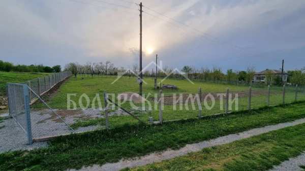 Продава парцел, с. мерданя, област велико търново