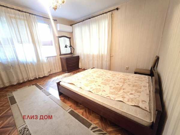 Продава къща, гр. варна, левски 2