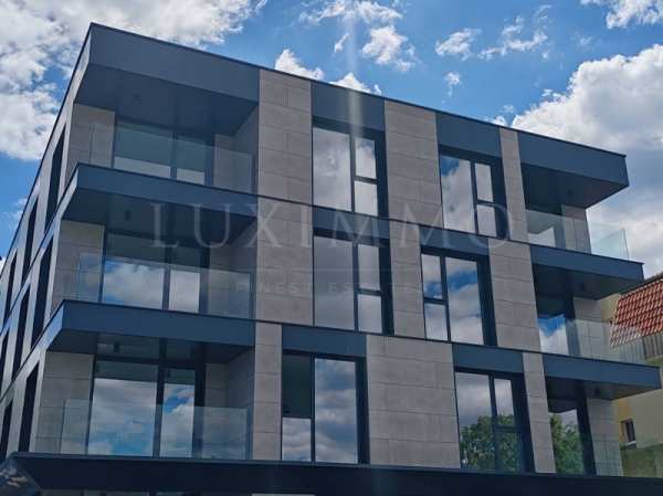 Продава магазин, гр. несебър, област бургас