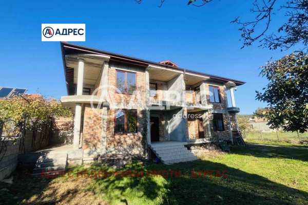 Продава къща, с. кошарица, област бургас