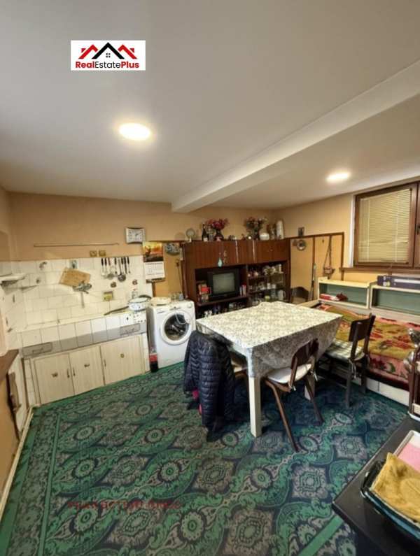 Продава  къща с. Врабево, област Ловеч
      150 кв.м