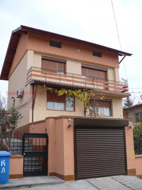 Продава къща, гр. костинброд, област софия област