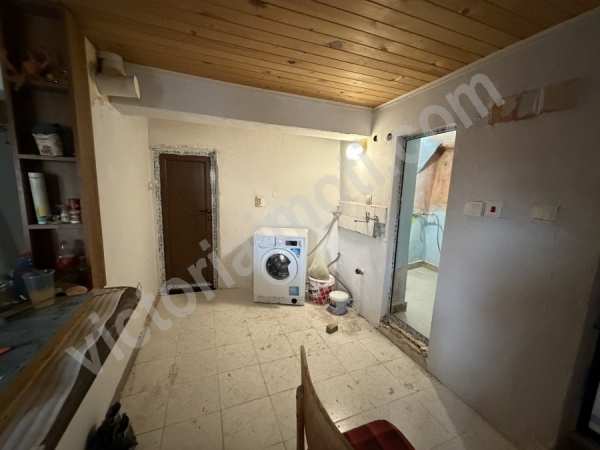 Продава 1-стаен, гр. велико търново, варуша