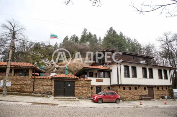Продава хотел, с. студена, област перник