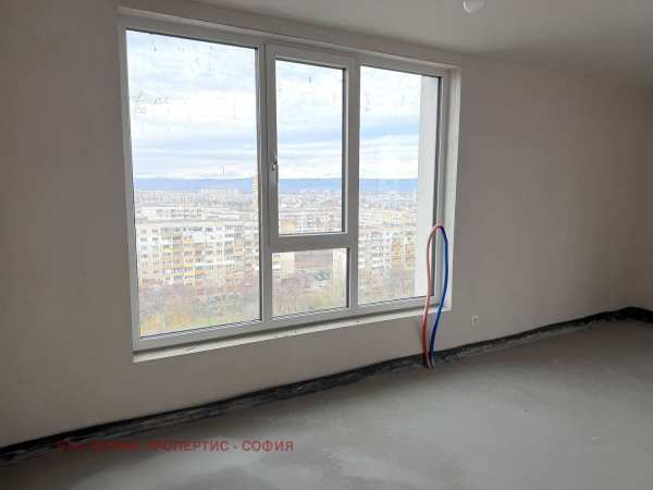 Продава 3-стаен, гр. софия, банишора