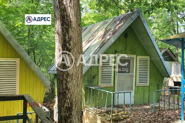 Продава хотел, с. шкорпиловци, област варна