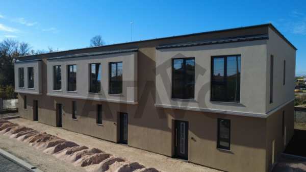 Продава къща, с. маноле, област пловдив