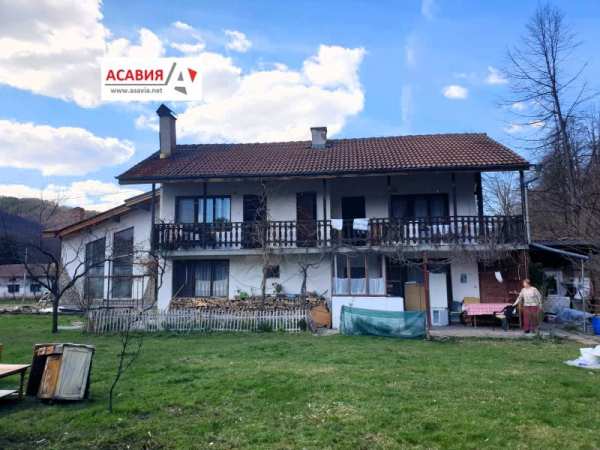 Продава къща, с. рибарица, област ловеч