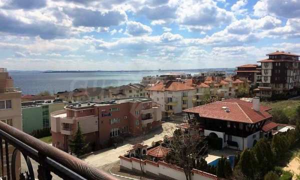 Продава 4-стаен, гр. свети влас, област бургас