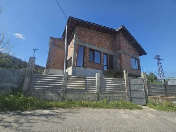 Продава къща, гр. кърджали, прилепци