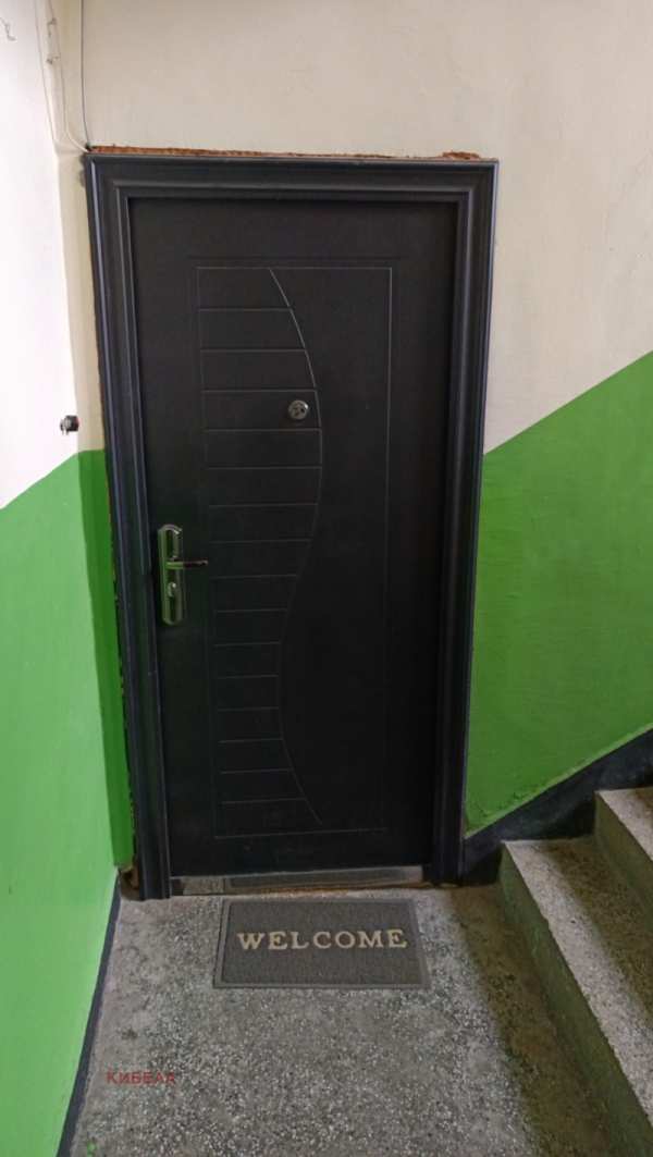 Продава  2-стаен гр. Радомир, област Перник
      72 кв.м
