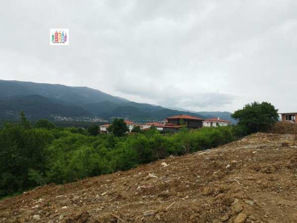 Продава парцел, с. кладница, област перник
