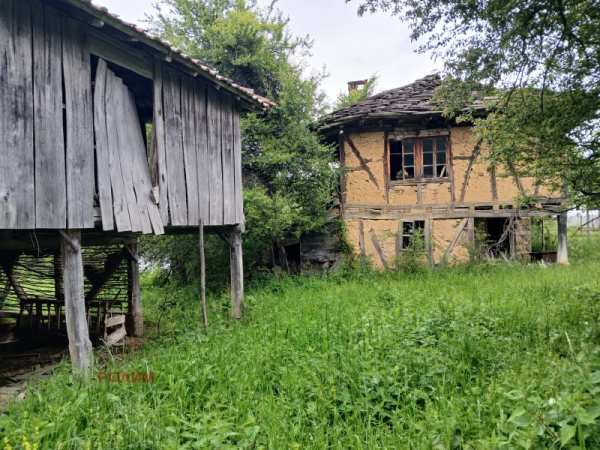 Продава къща, с. кръвеник, област габрово