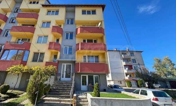 Продава 2-стаен, гр. самоков, област софия област
