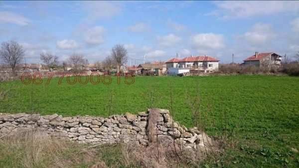 Продава парцел, с. българево, област добрич